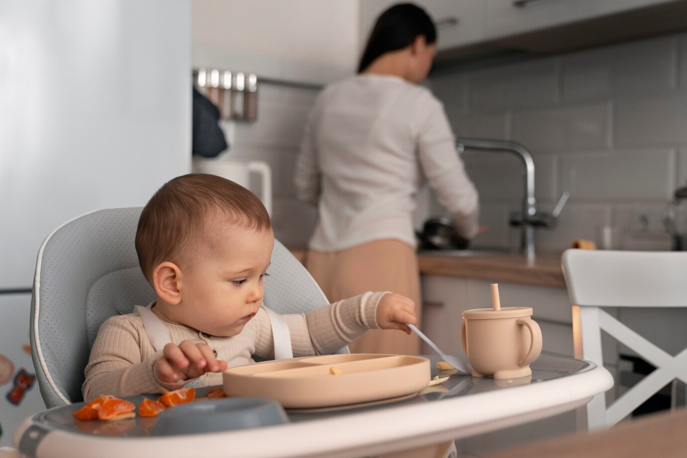 Como a escolha certa de cadeira de alimentação pode facilitar a introdução alimentar?